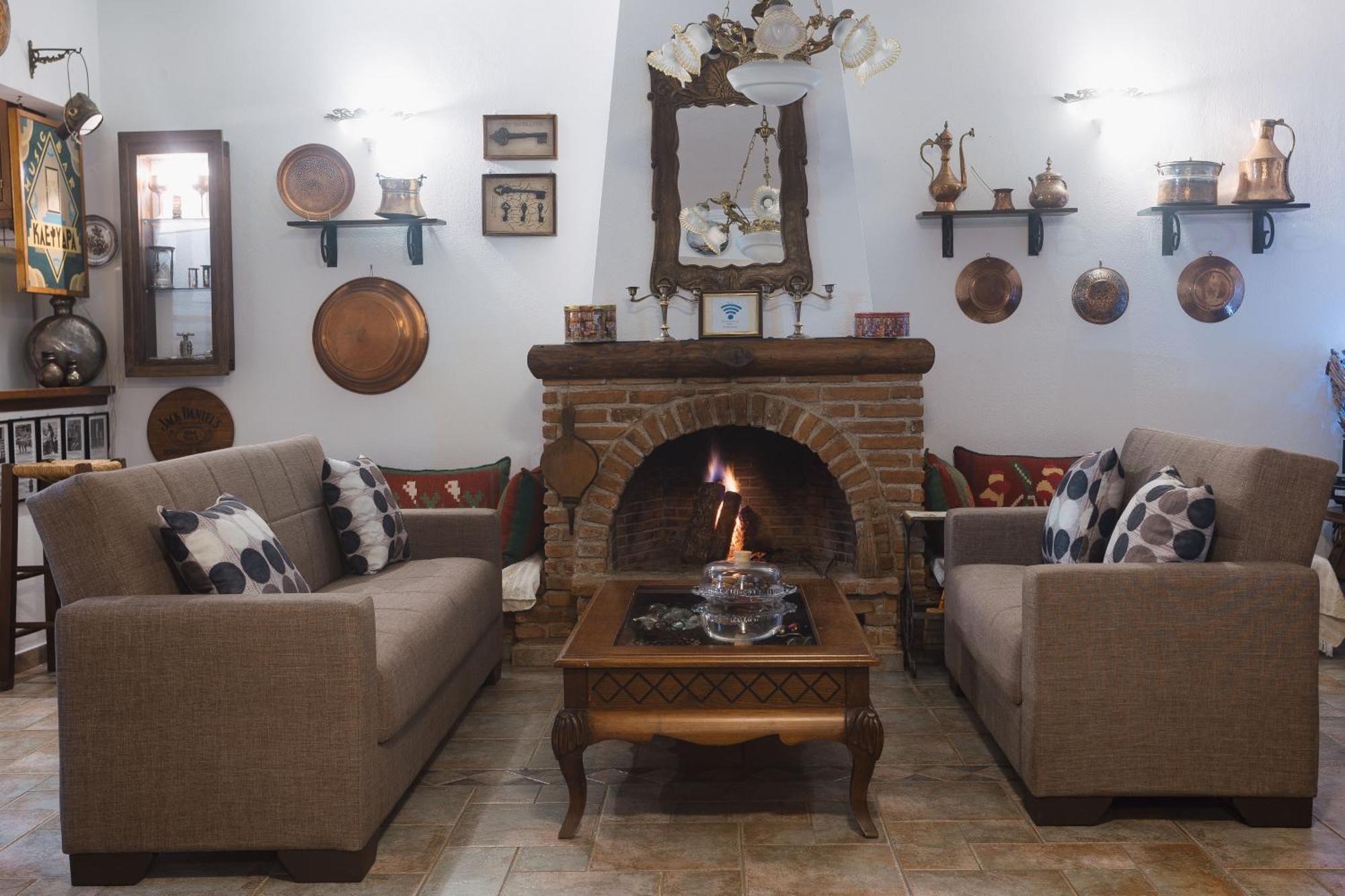 Billiard Home In Trikala Екстер'єр фото